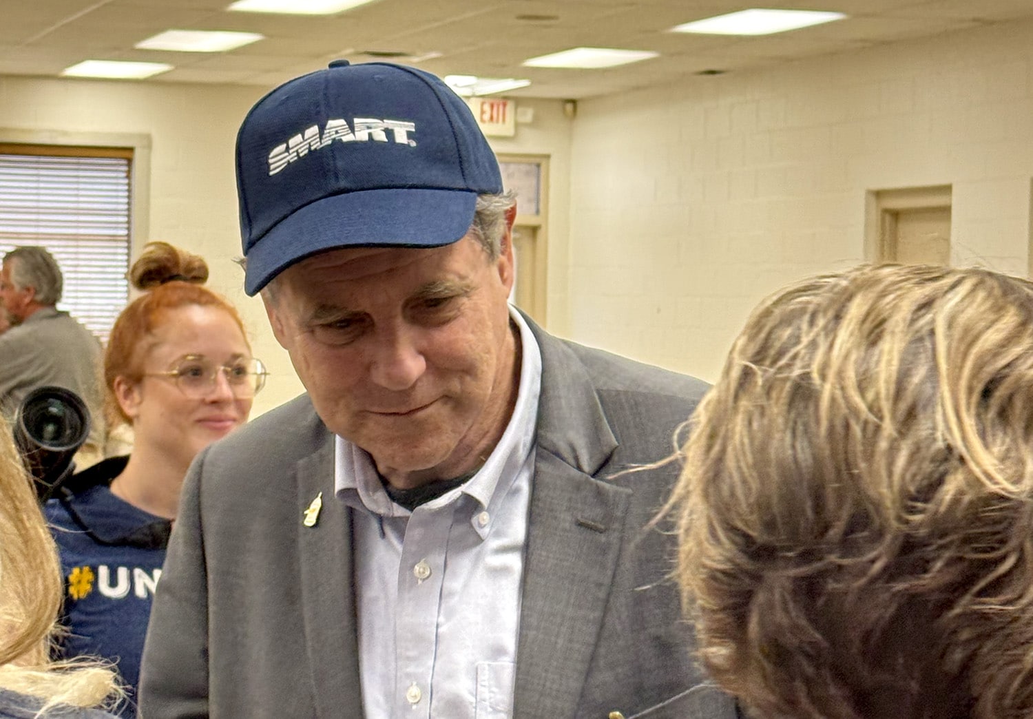 SMART-TD, Sherrod Brown take action to protect railroad jobs